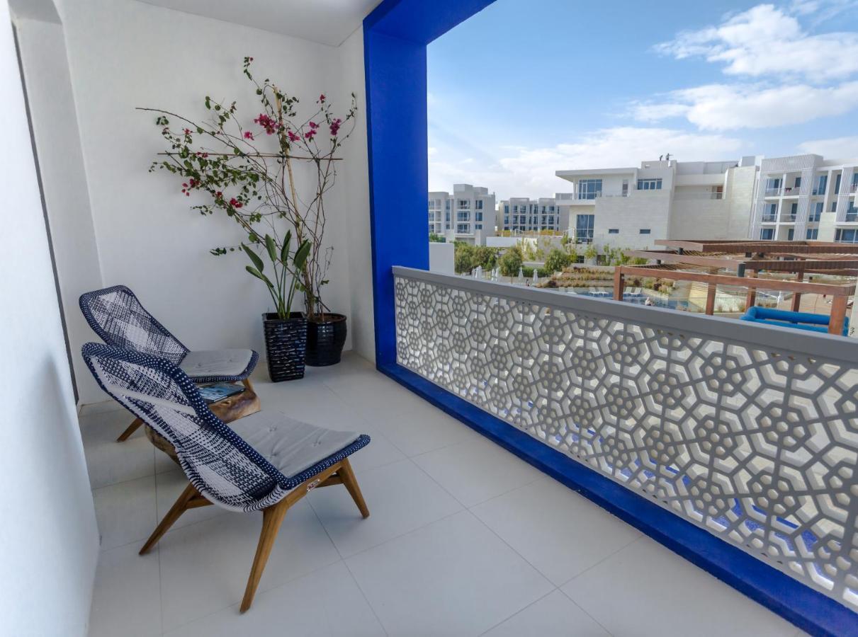 Cloud 7 Residences Ayla Akaba Eksteriør bilde A balcony
