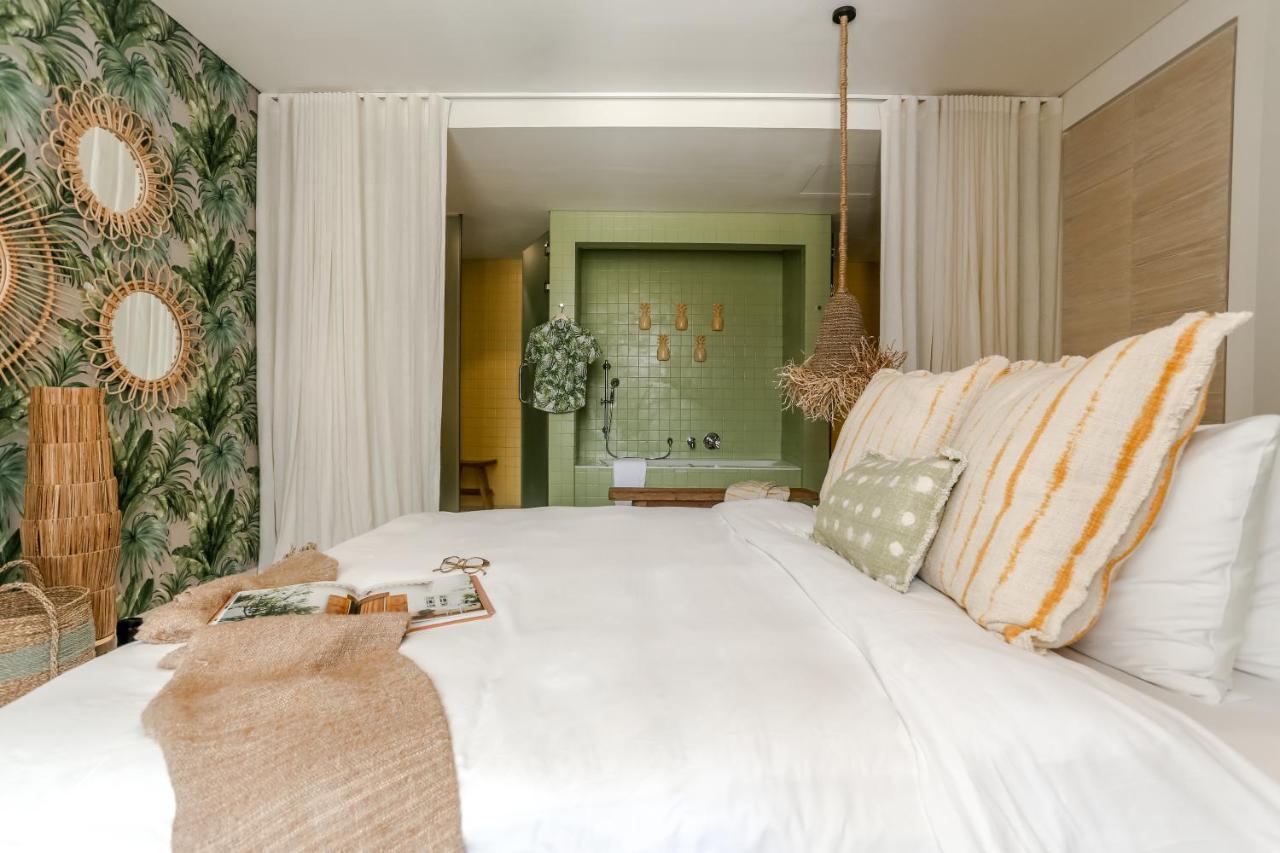 Cloud 7 Residences Ayla Akaba Eksteriør bilde A bedroom at the hotel