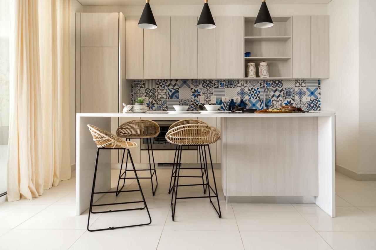 Cloud 7 Residences Ayla Akaba Eksteriør bilde A modern kitchen