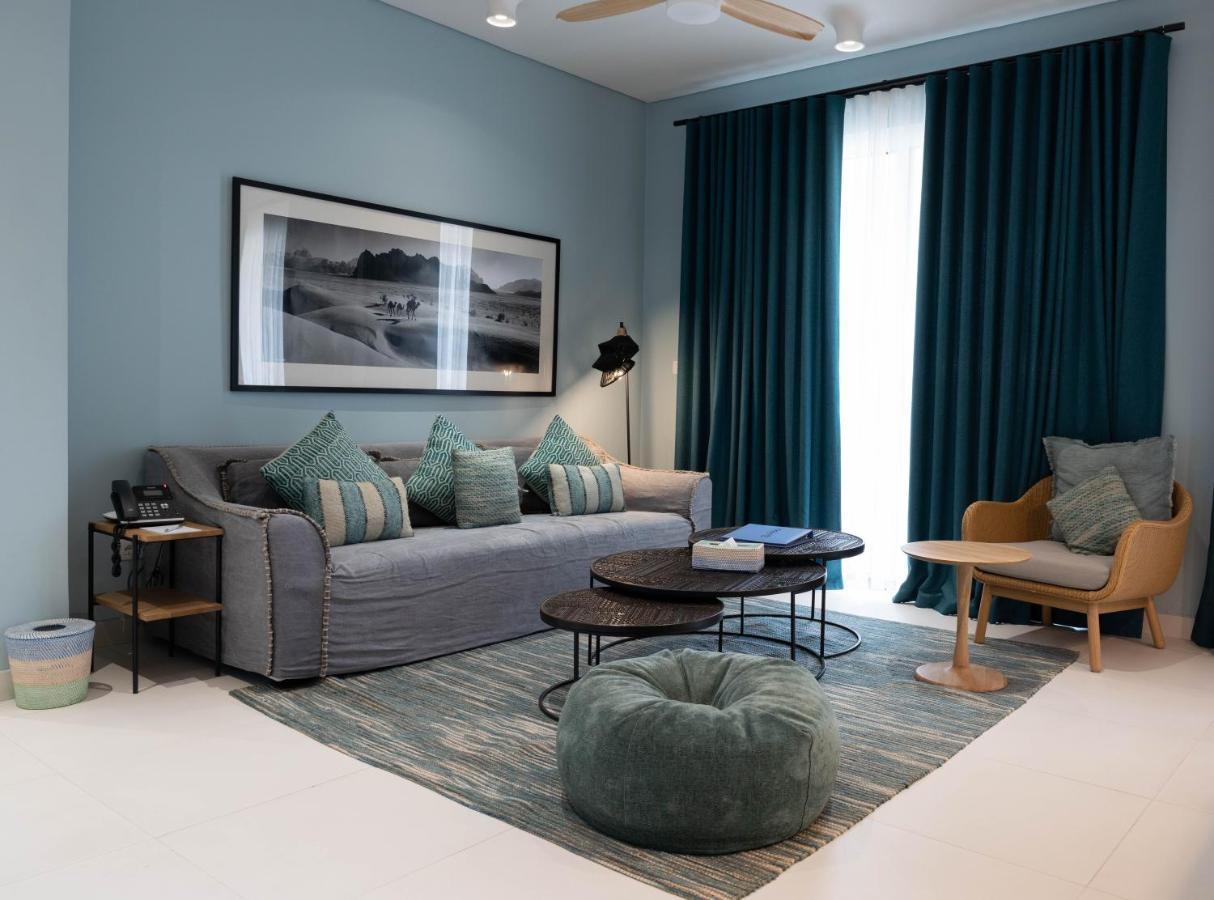 Cloud 7 Residences Ayla Akaba Eksteriør bilde A living room